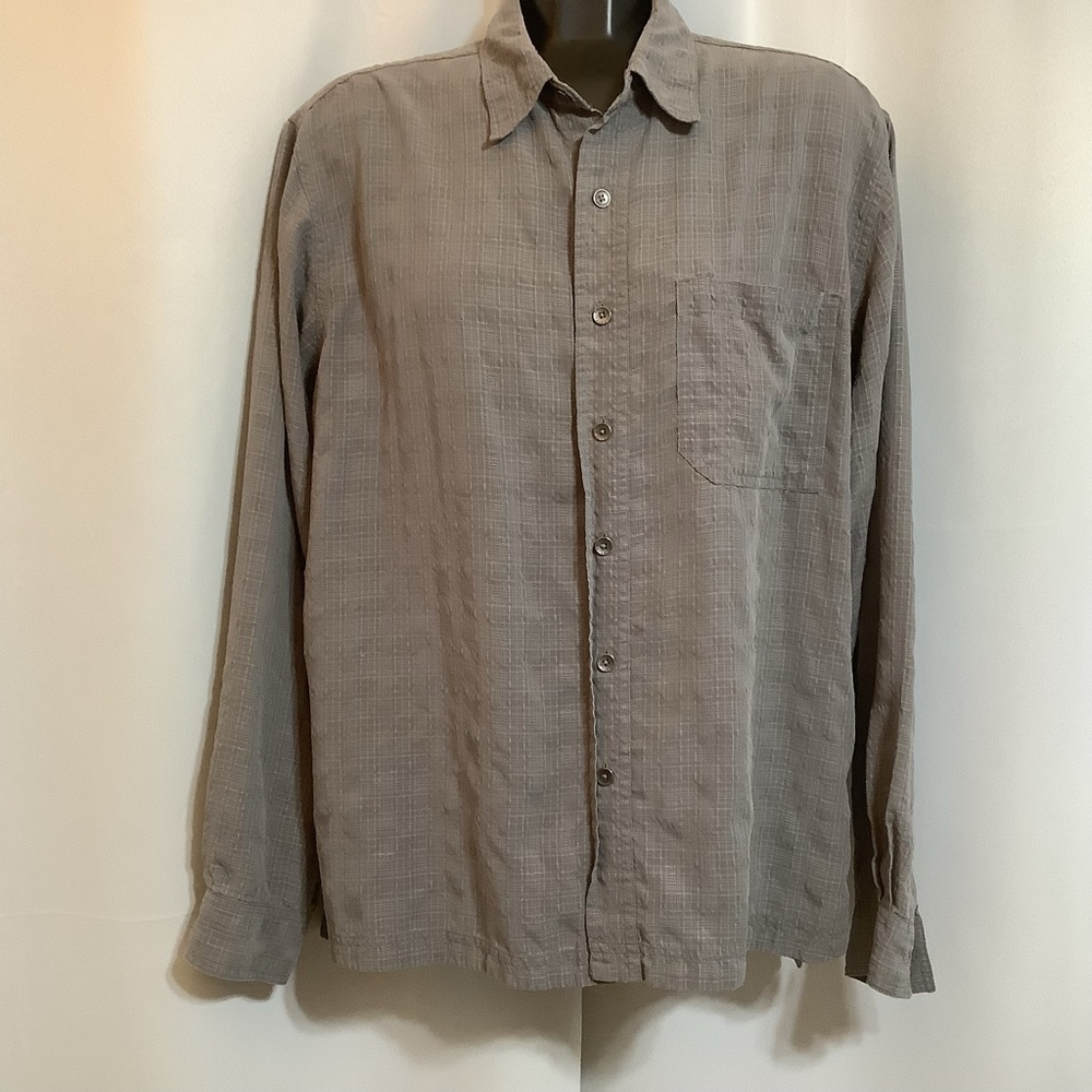 Royal Robbins Shirt Men’s Size Large Button Down Grey